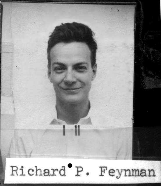 Richard_Feynman_Los_Alamos_ID_badge.jpg